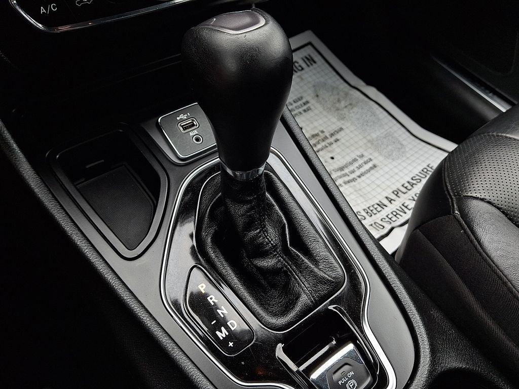 2020 Jeep Cherokee Limited FWD