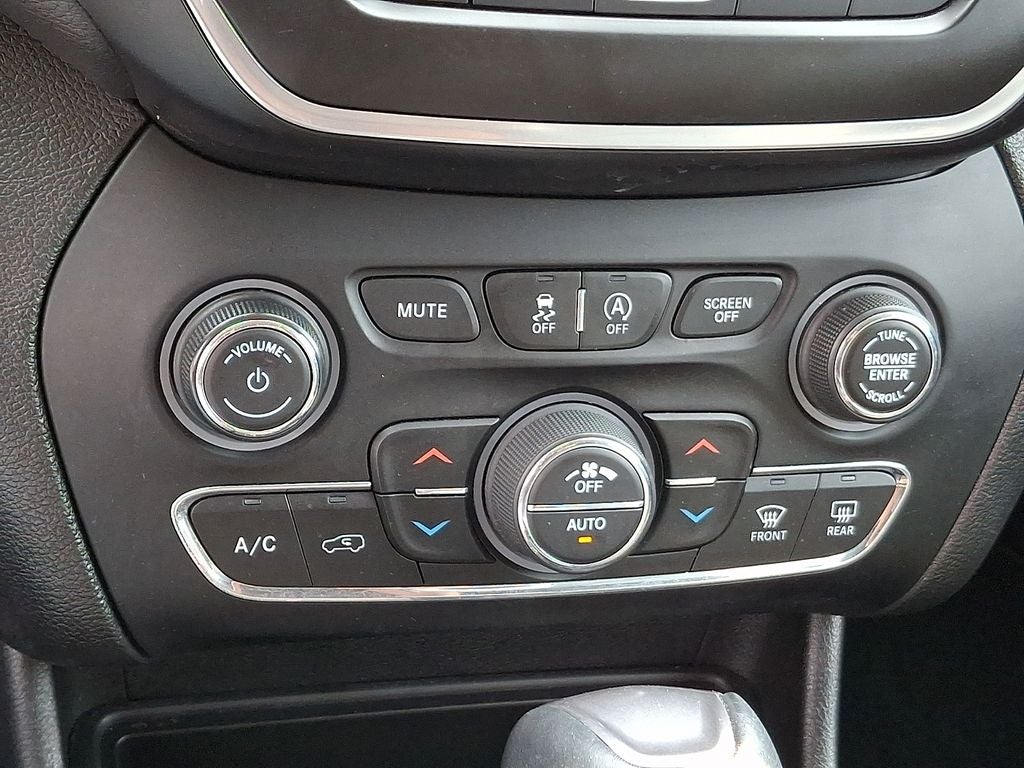 2021 Jeep Cherokee Latitude Lux 4x4