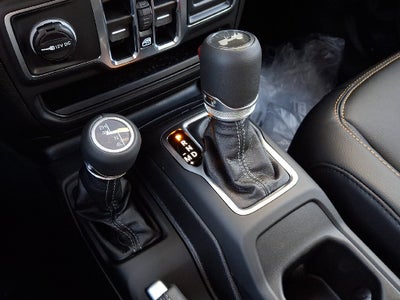 2027 Jeep Wrangler WRANGLER 4-DOOR SAHARA
