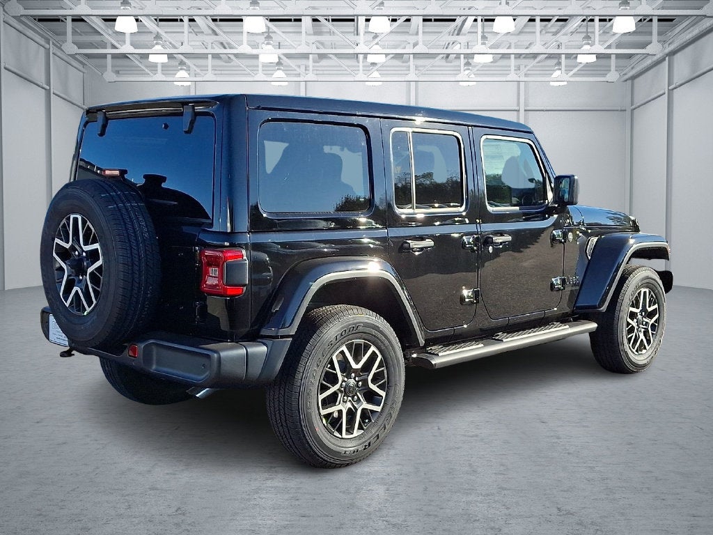 2027 Jeep Wrangler WRANGLER 4-DOOR SAHARA