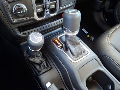 2027 Jeep Wrangler WRANGLER 4-DOOR SAHARA