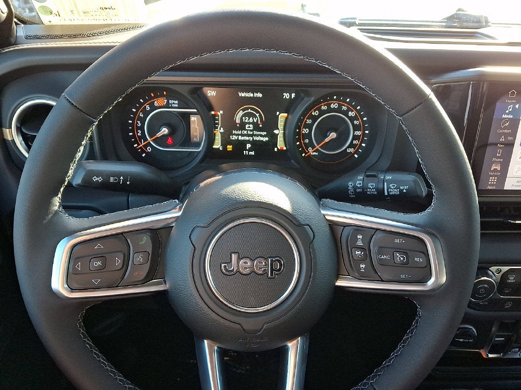 2027 Jeep Wrangler WRANGLER 4-DOOR SAHARA