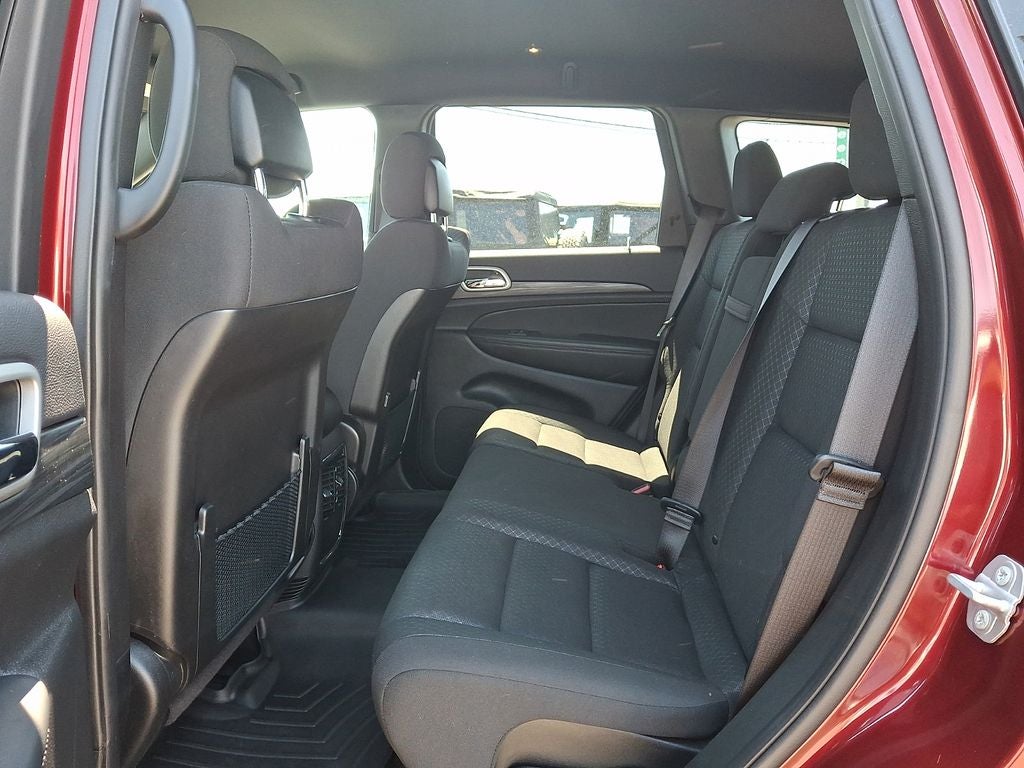 2021 Jeep Grand Cherokee Laredo E 4x4
