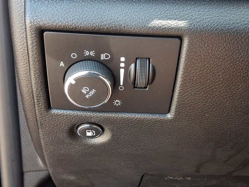 2021 Jeep Grand Cherokee Laredo E 4x4