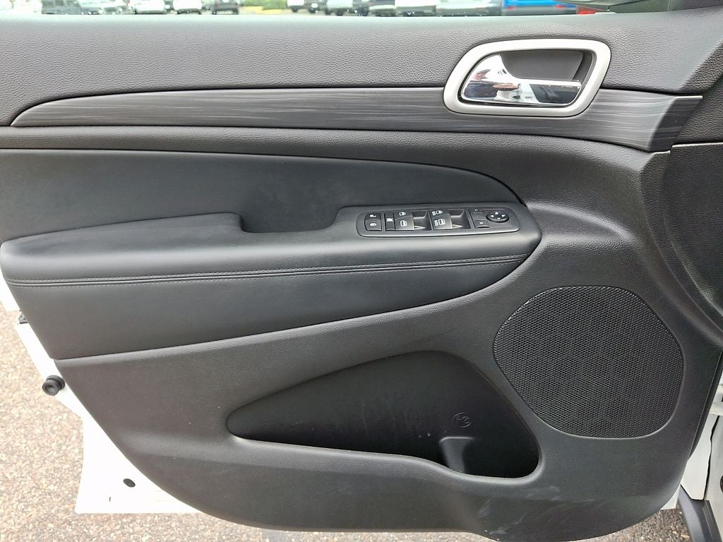 2021 Jeep Grand Cherokee Laredo X 4x4