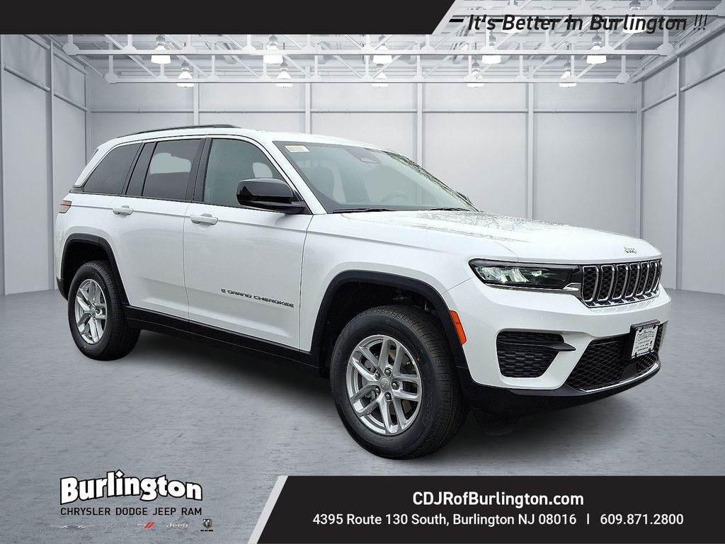 2025 Jeep Grand Cherokee GRAND CHEROKEE LAREDO X 4X4