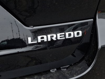 2025 Jeep Grand Cherokee GRAND CHEROKEE LAREDO X 4X4