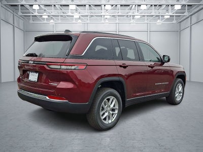 2025 Jeep Grand Cherokee GRAND CHEROKEE LAREDO X 4X4
