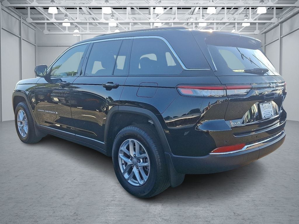 2025 Jeep Grand Cherokee GRAND CHEROKEE LAREDO X 4X4