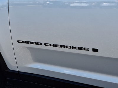 2022 Jeep Grand Cherokee Altitude 4x4