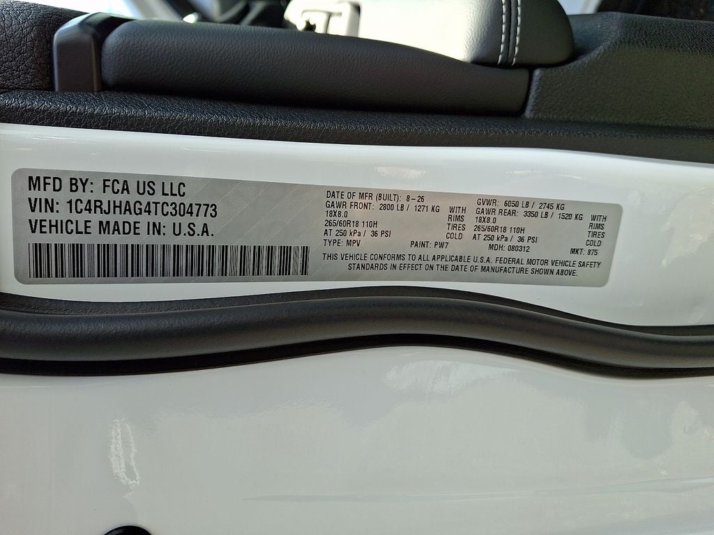 2026 Jeep Grand Cherokee GRAND CHEROKEE LAREDO X 4X4