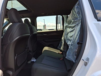 2026 Jeep Grand Cherokee GRAND CHEROKEE LAREDO X 4X4