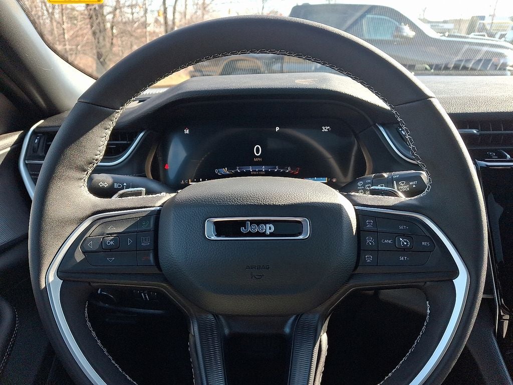 2025 Jeep Grand Cherokee GRAND CHEROKEE ALTITUDE X 4X4