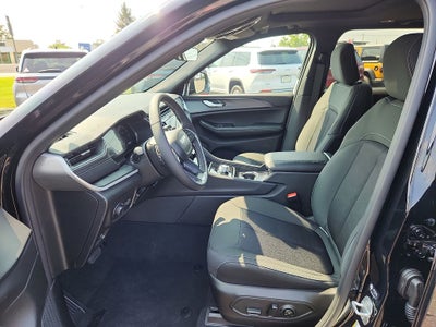 2026 Jeep Grand Cherokee GRAND CHEROKEE LAREDO X 4X4