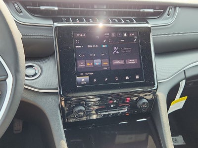 2026 Jeep Grand Cherokee GRAND CHEROKEE LAREDO X 4X4