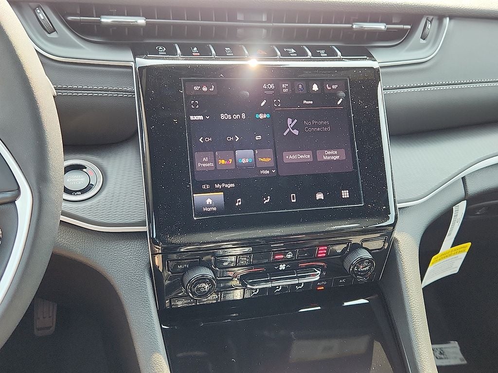 2026 Jeep Grand Cherokee GRAND CHEROKEE LAREDO X 4X4