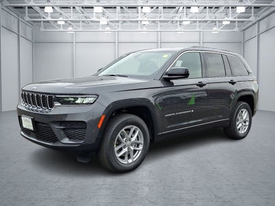 2025 Jeep Grand Cherokee GRAND CHEROKEE LAREDO X 4X4