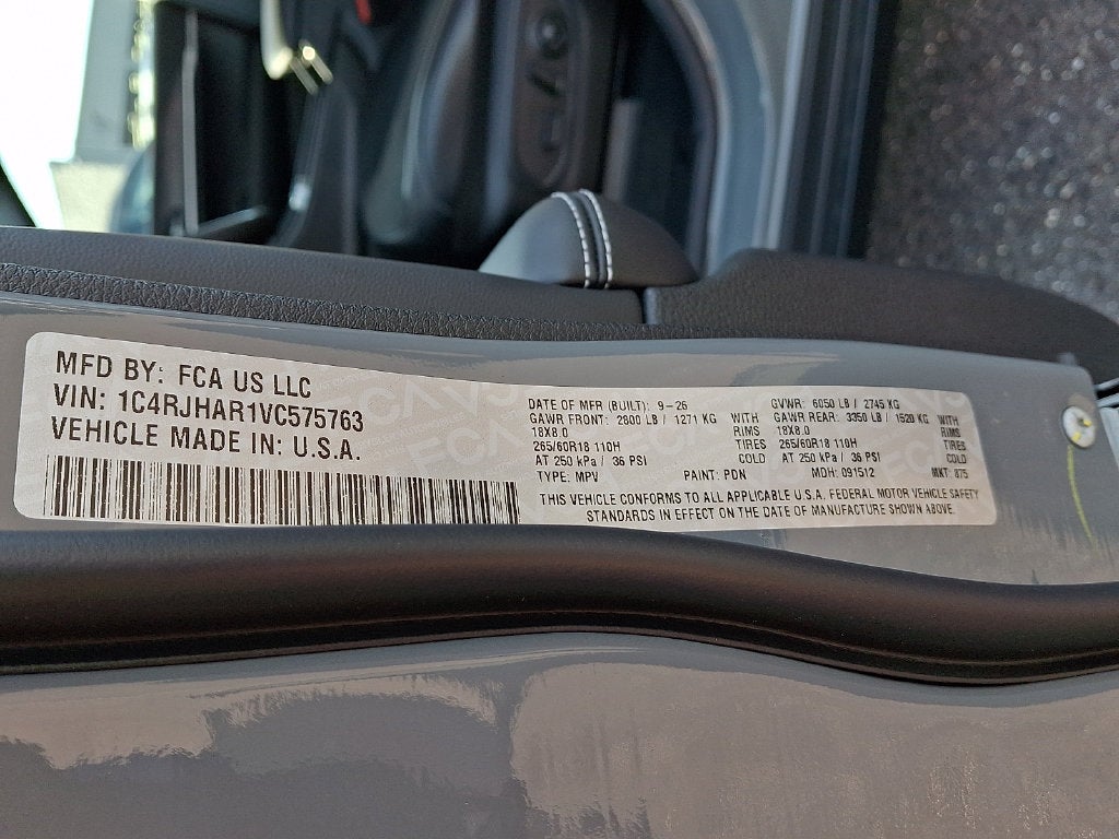 2027 Jeep Grand Cherokee GRAND CHEROKEE LAREDO ALTITUDE 4X4
