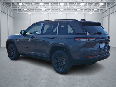 2027 Jeep Grand Cherokee GRAND CHEROKEE LAREDO ALTITUDE 4X4