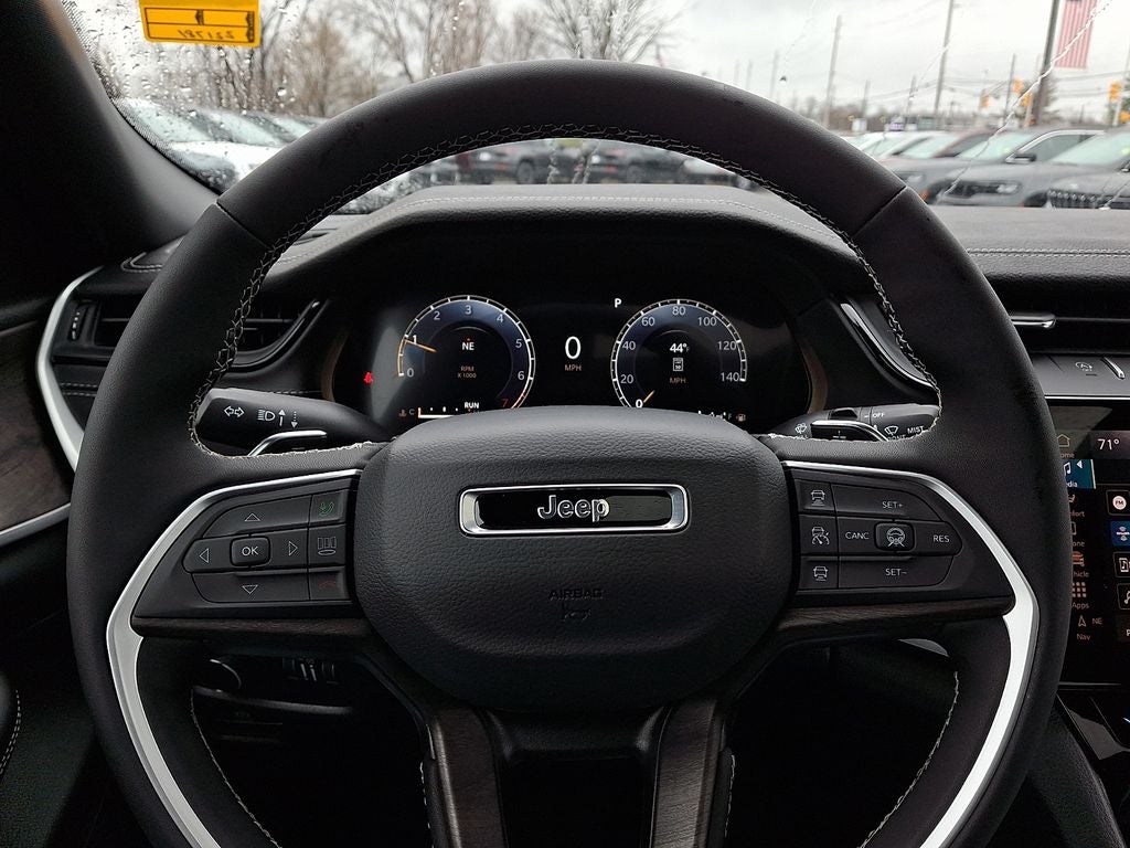 2026 Jeep Grand Cherokee GRAND CHEROKEE LAREDO ALTITUDE 4X4