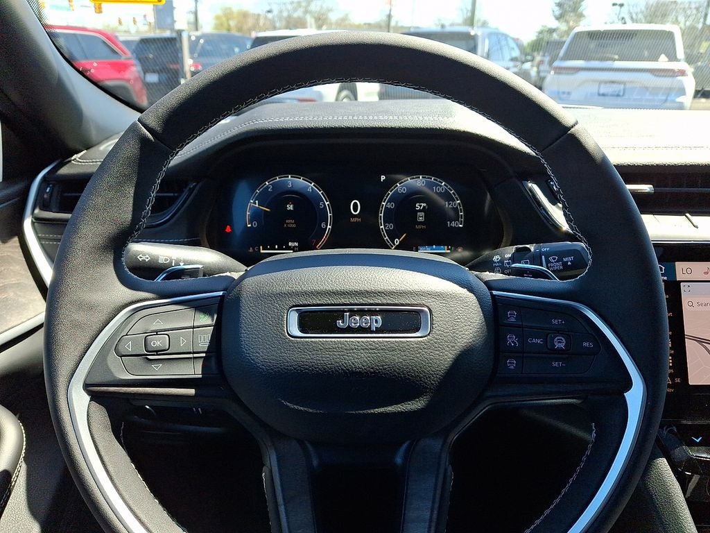 2026 Jeep Grand Cherokee GRAND CHEROKEE LAREDO ALTITUDE 4X4