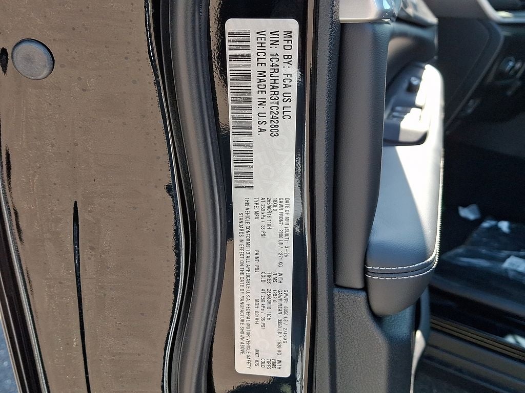 2026 Jeep Grand Cherokee GRAND CHEROKEE LAREDO ALTITUDE 4X4