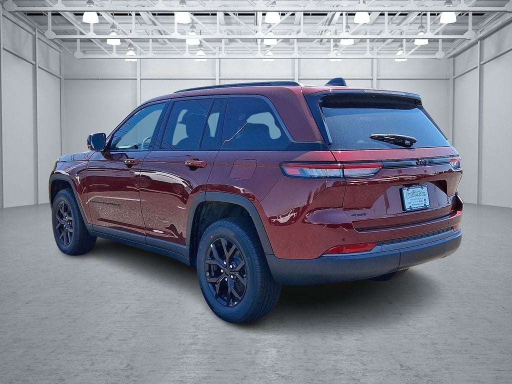 2026 Jeep Grand Cherokee GRAND CHEROKEE LAREDO ALTITUDE 4X4