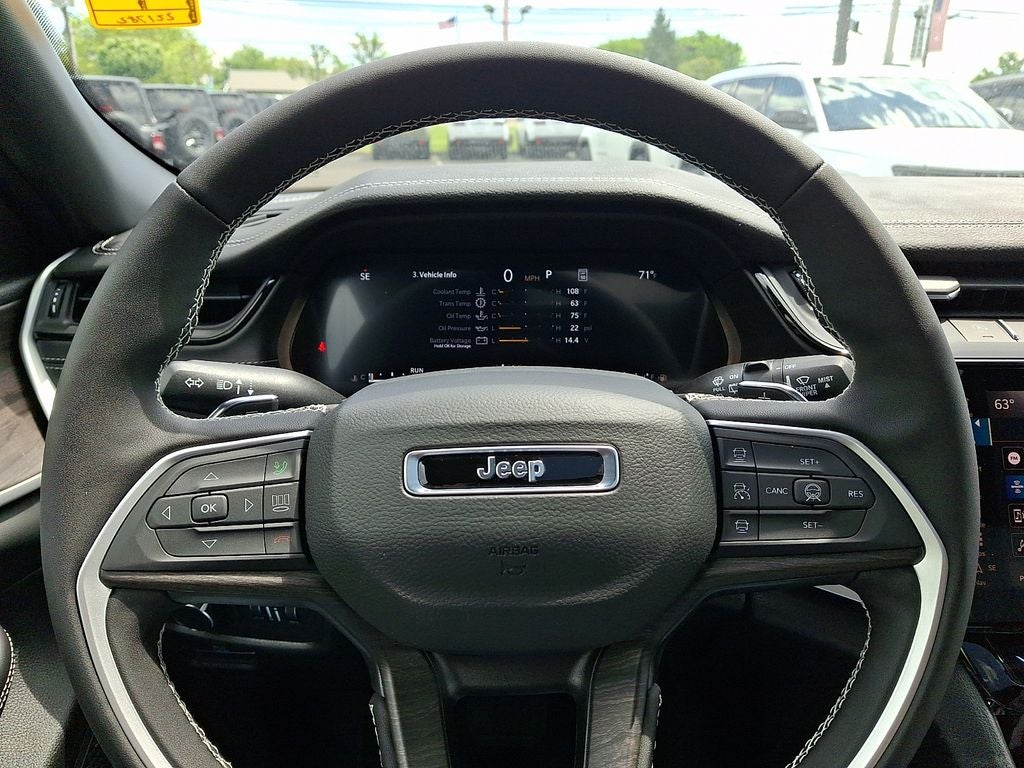 2026 Jeep Grand Cherokee GRAND CHEROKEE LAREDO ALTITUDE 4X4