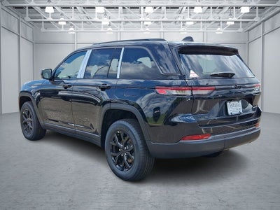 2026 Jeep Grand Cherokee GRAND CHEROKEE LAREDO ALTITUDE 4X4