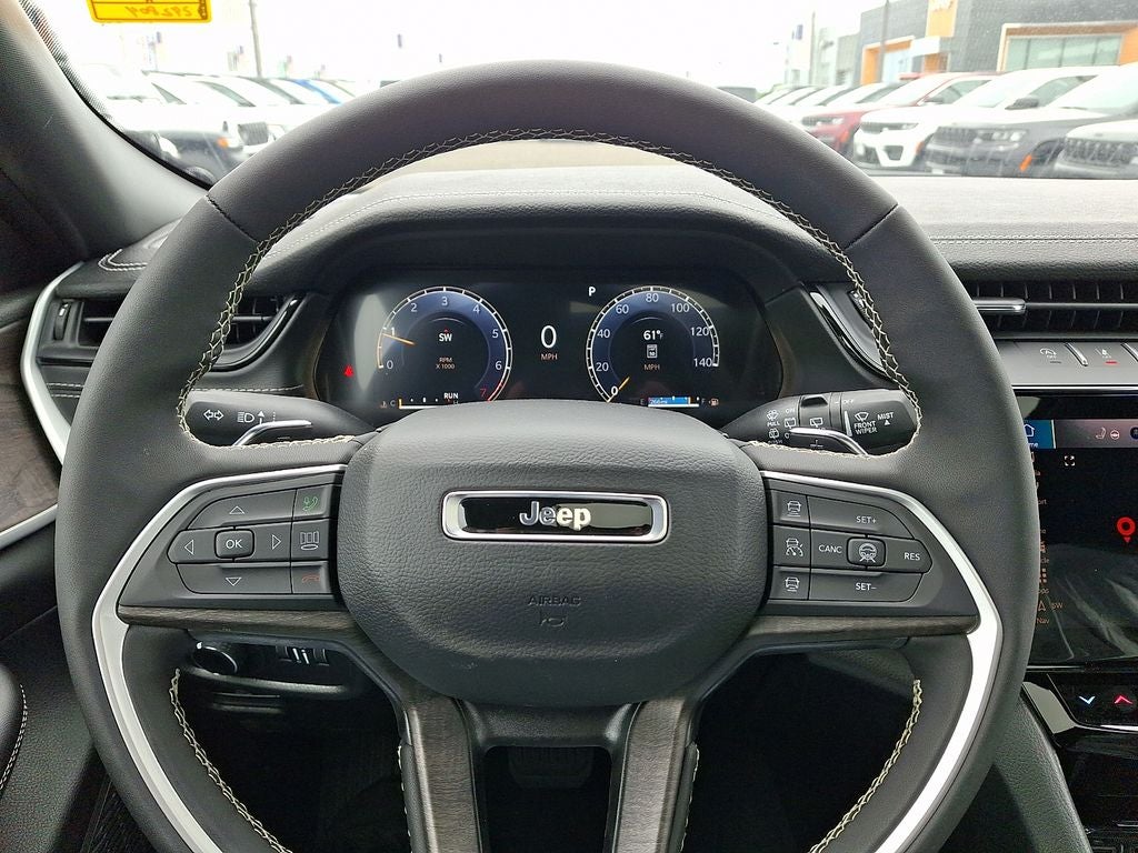 2026 Jeep Grand Cherokee GRAND CHEROKEE LAREDO ALTITUDE 4X4