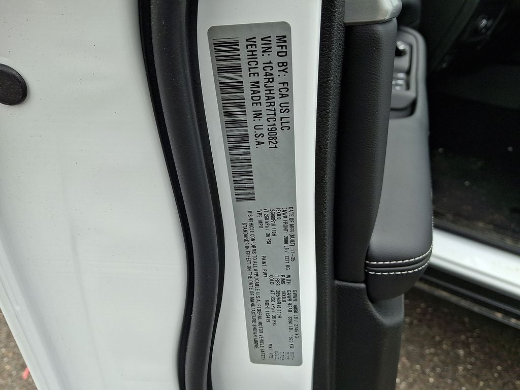 2026 Jeep Grand Cherokee GRAND CHEROKEE LAREDO ALTITUDE 4X4