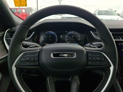 2025 Jeep Grand Cherokee GRAND CHEROKEE LIMITED 4X4