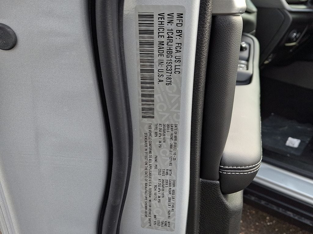 2025 Jeep Grand Cherokee GRAND CHEROKEE LIMITED 4X4