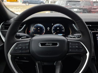 2025 Jeep Grand Cherokee GRAND CHEROKEE LIMITED 4X4