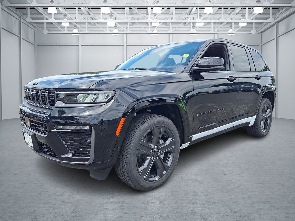 2027 Jeep Grand Cherokee Limited Reserve