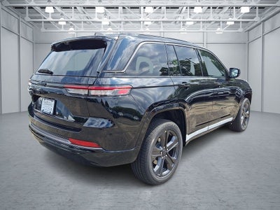 2027 Jeep Grand Cherokee Limited Reserve