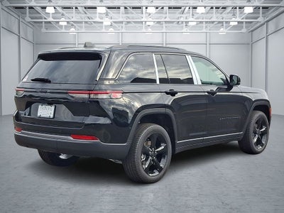 2027 Jeep Grand Cherokee GRAND CHEROKEE LIMITED 4X4