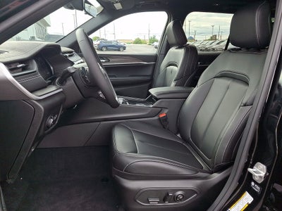 2027 Jeep Grand Cherokee GRAND CHEROKEE LIMITED 4X4
