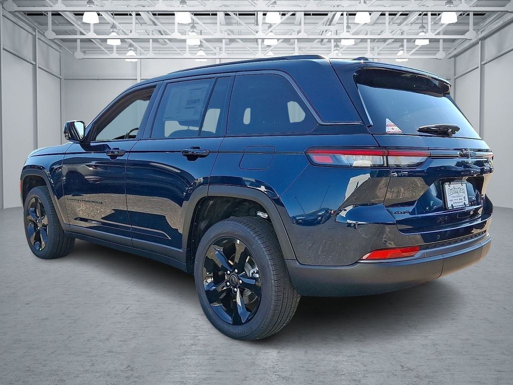 2027 Jeep Grand Cherokee GRAND CHEROKEE LIMITED 4X4
