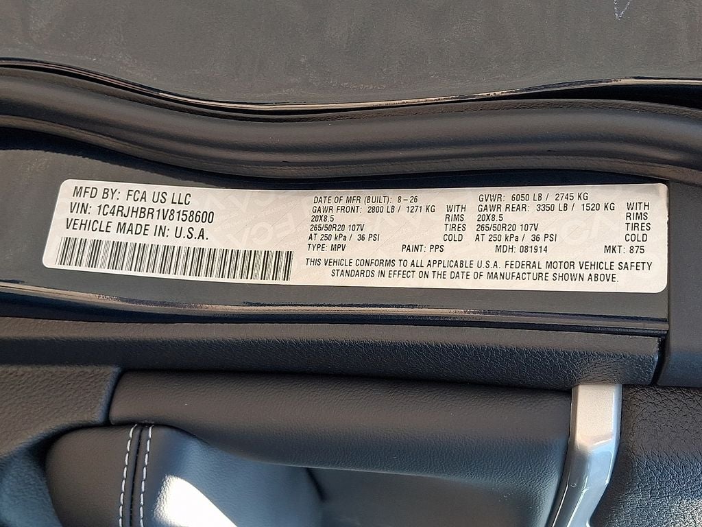 2027 Jeep Grand Cherokee GRAND CHEROKEE LIMITED 4X4