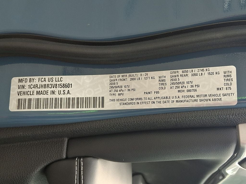2027 Jeep Grand Cherokee GRAND CHEROKEE LIMITED 4X4