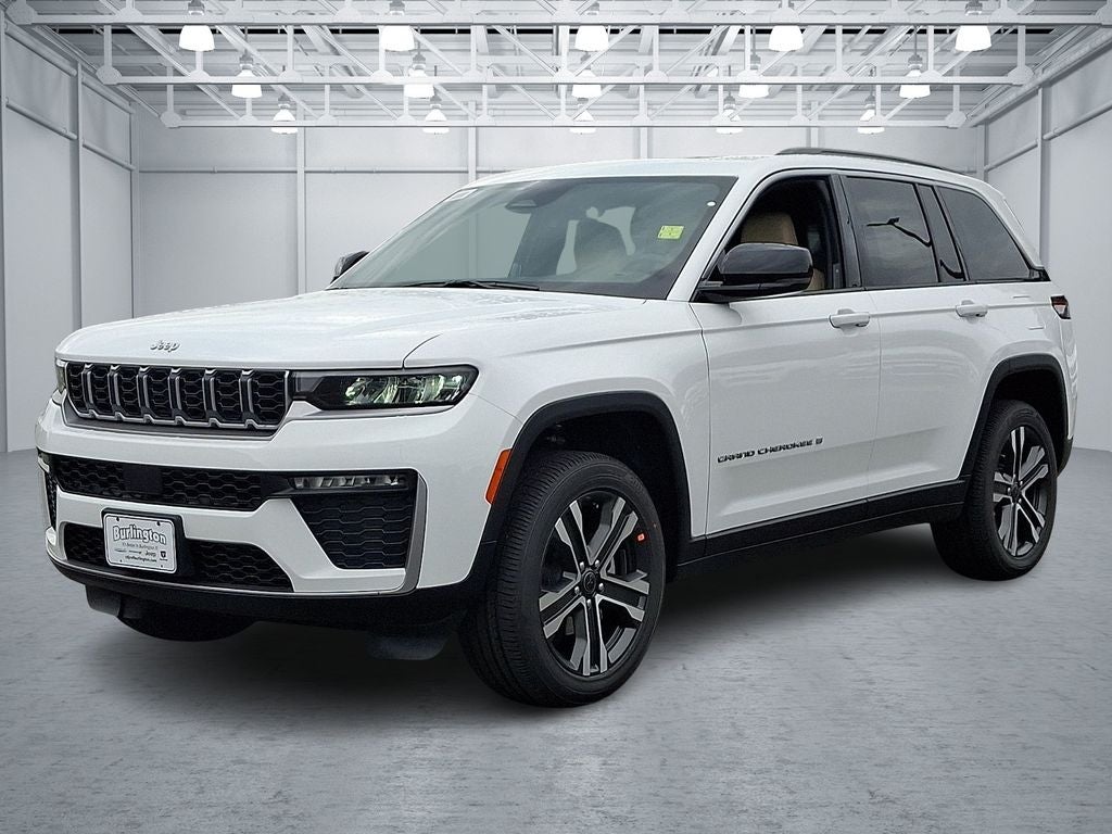 2027 Jeep Grand Cherokee GRAND CHEROKEE LIMITED 4X4