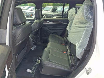 2027 Jeep Grand Cherokee Limited
