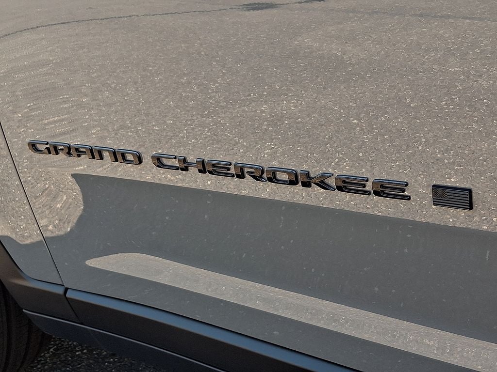 2027 Jeep Grand Cherokee GRAND CHEROKEE LIMITED 4X4