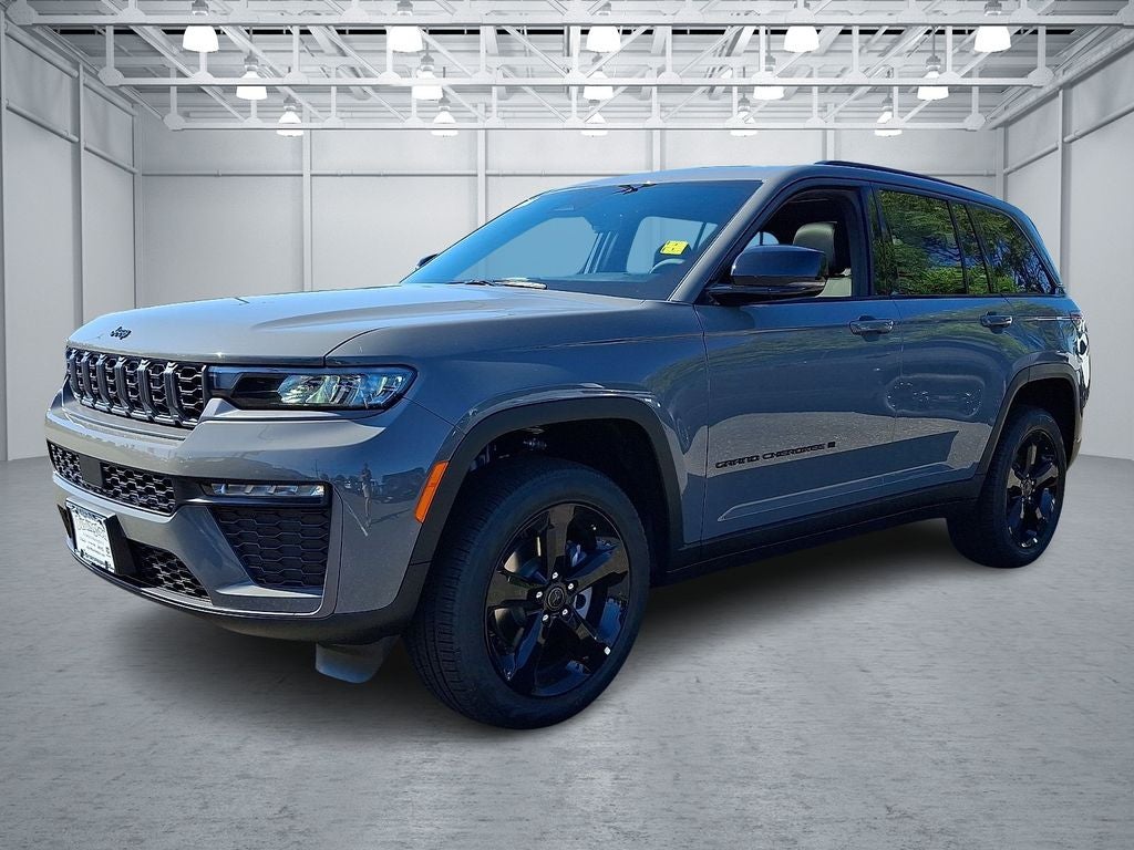 2027 Jeep Grand Cherokee GRAND CHEROKEE LIMITED 4X4