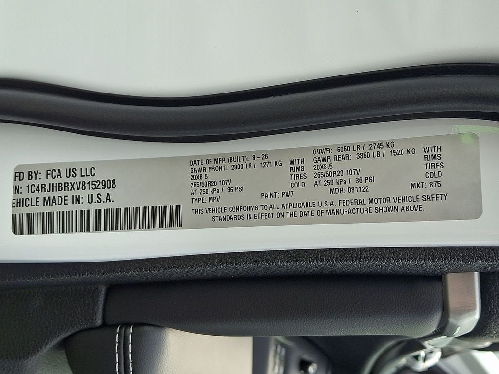 2027 Jeep Grand Cherokee GRAND CHEROKEE LIMITED 4X4