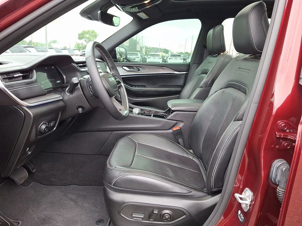 2022 Jeep Grand Cherokee Overland 4x4