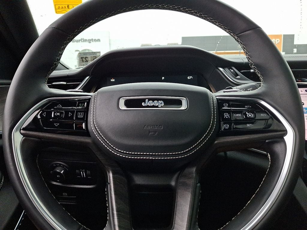 2022 Jeep Grand Cherokee Overland 4x4