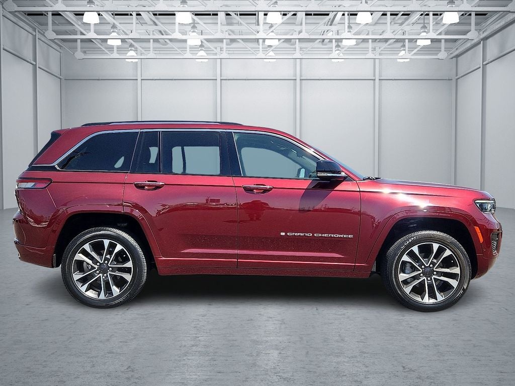 2022 Jeep Grand Cherokee Overland 4x4