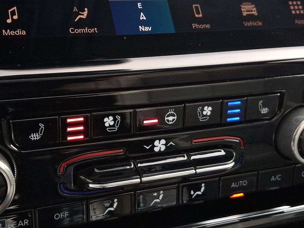 2022 Jeep Grand Cherokee Overland 4x4